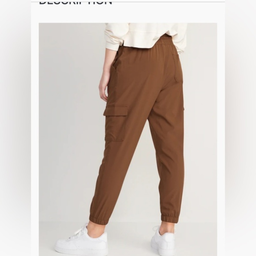 Old Navy High-Waisted Cargo Jogger StretchTech-BROWN - M NWT